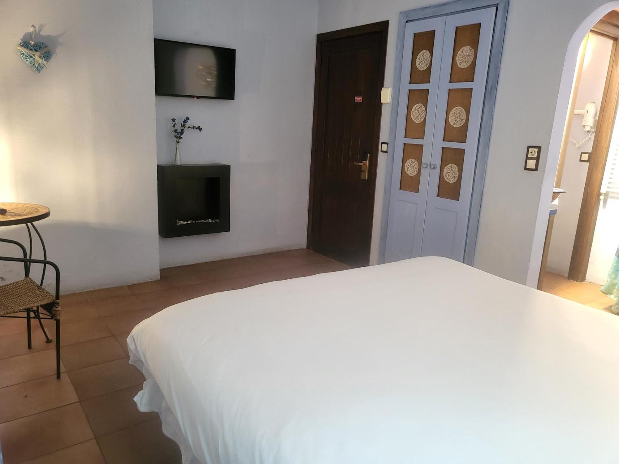 Hotel Pasteral Riu Ter La Cellera de Ter 外观 照片